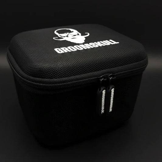 La GroomBox™ : L'Étui de Voyage pour votre rasoir GroomSkull® - GroomSkull®